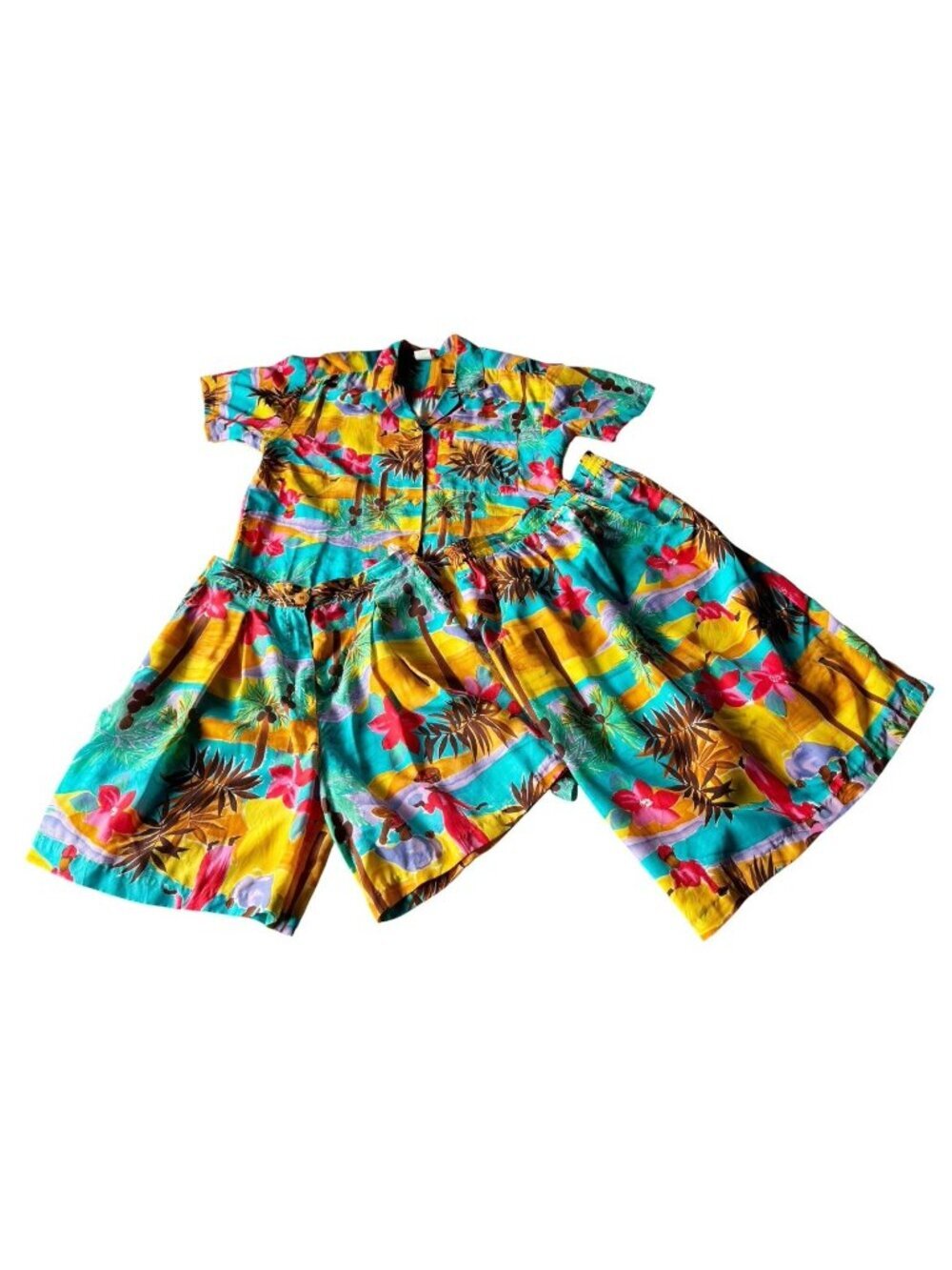 VTG Carol Anderson Matching Tropical Floral Blouse, Shorts, Skirt Set